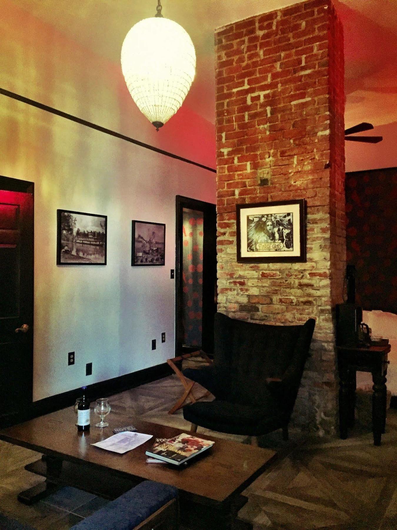 Royal Street Inn & Bar ニューオーリンズ エクステリア 写真